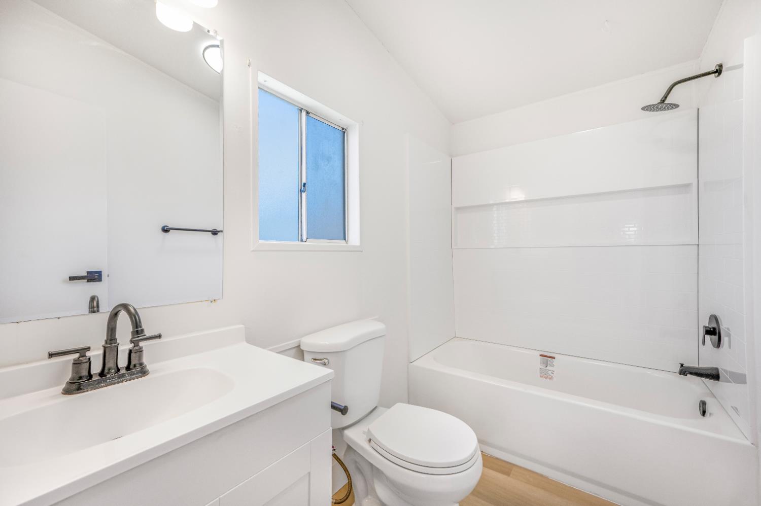 5505 W Tulare Ave #378, Visalia, CA 93277