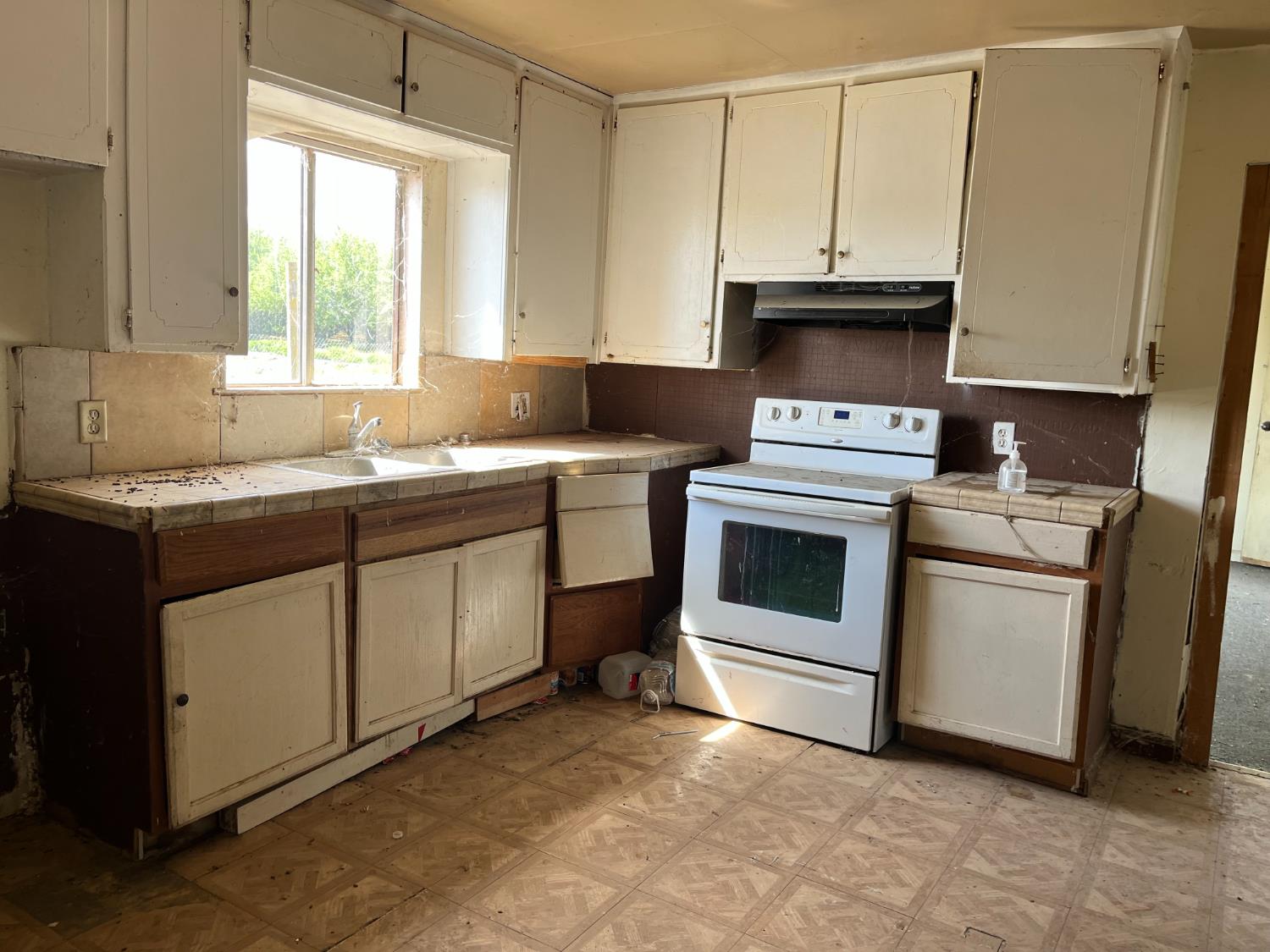 6066 S Cornelia Ave, Fresno, CA 93706