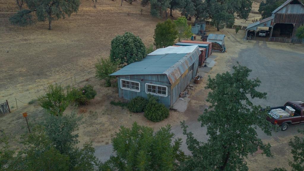 47069 Crump Ln, Coalinga, CA 93210