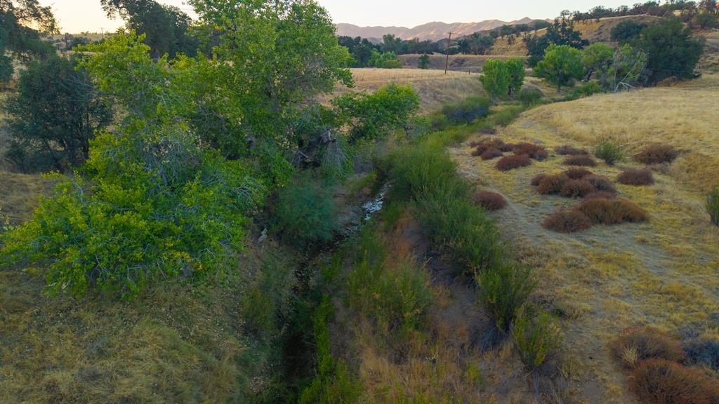 47069 Crump Ln, Coalinga, CA 93210