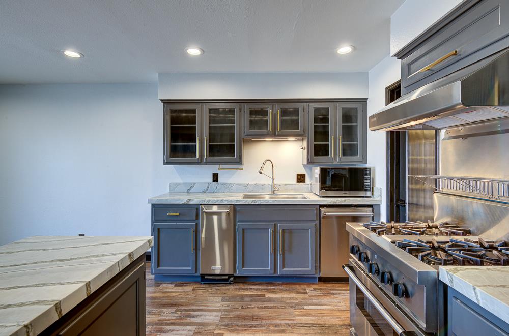 4919 N Millbrook Ave #113, Fresno, CA 93726