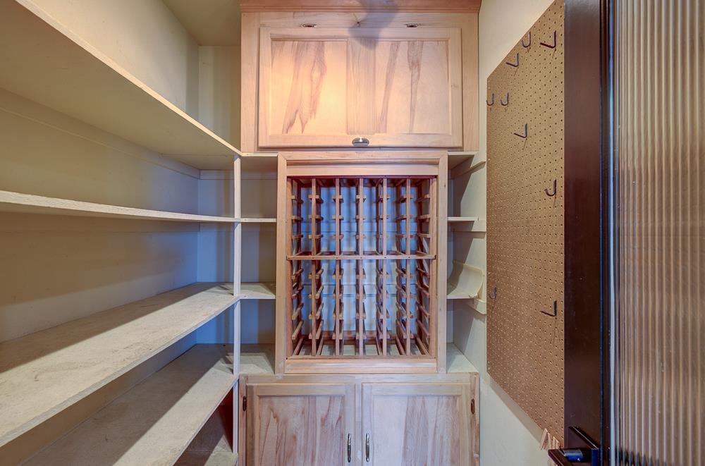 4919 N Millbrook Ave #113, Fresno, CA 93726