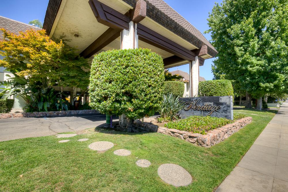 4919 N Millbrook Ave #113, Fresno, CA 93726