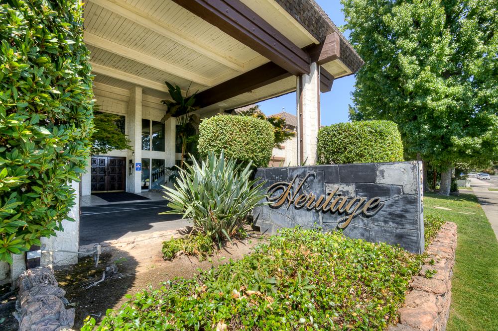 4919 N Millbrook Ave #113, Fresno, CA 93726