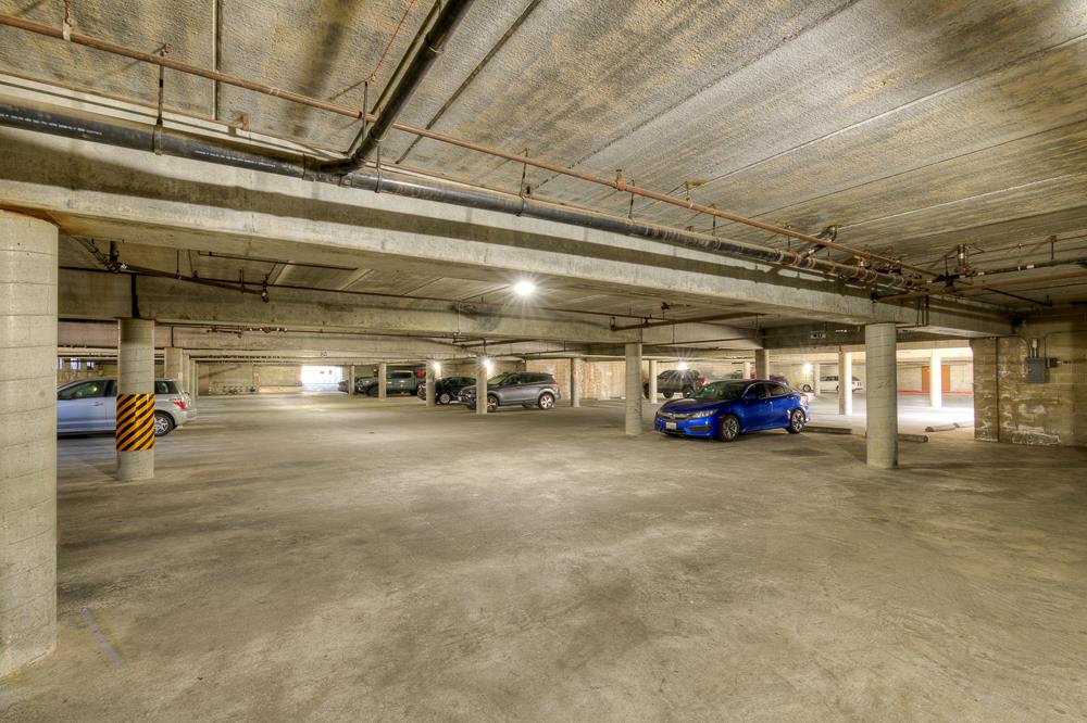 4919 N Millbrook Ave #113, Fresno, CA 93726