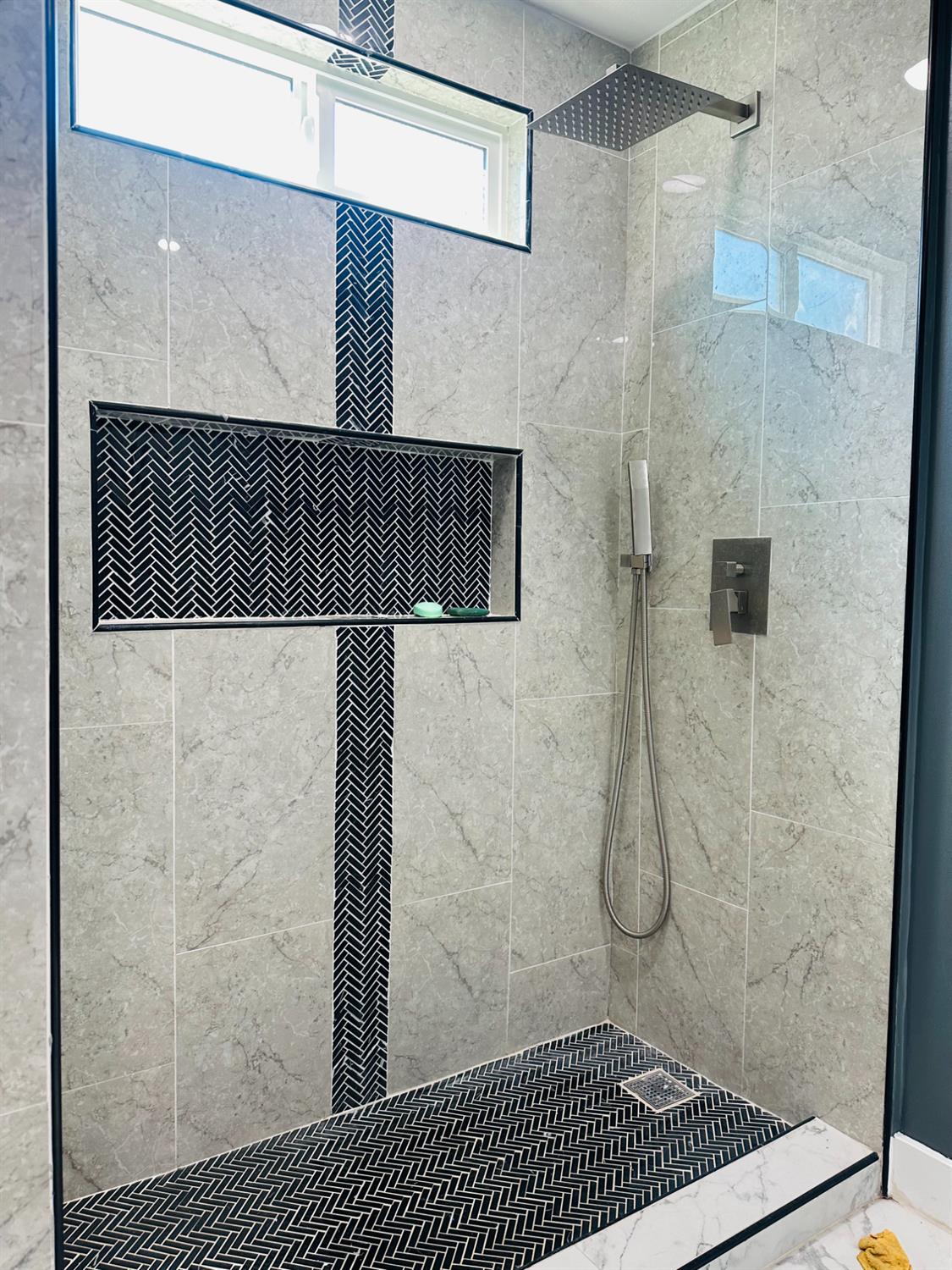 1218 E Cleveland Ave #123, Madera, CA 93638