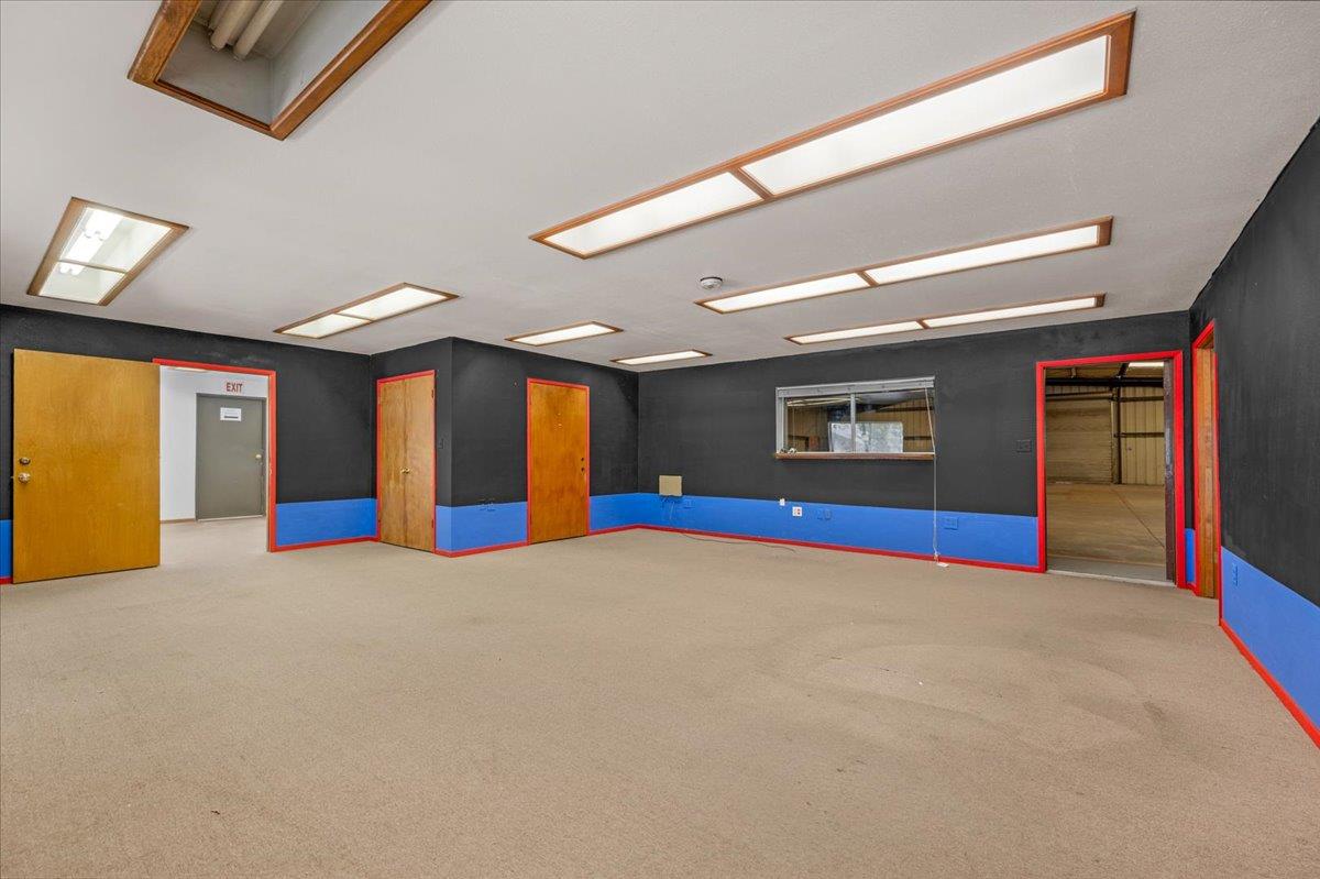 150 W Glenn Ave, Coalinga, CA 93210