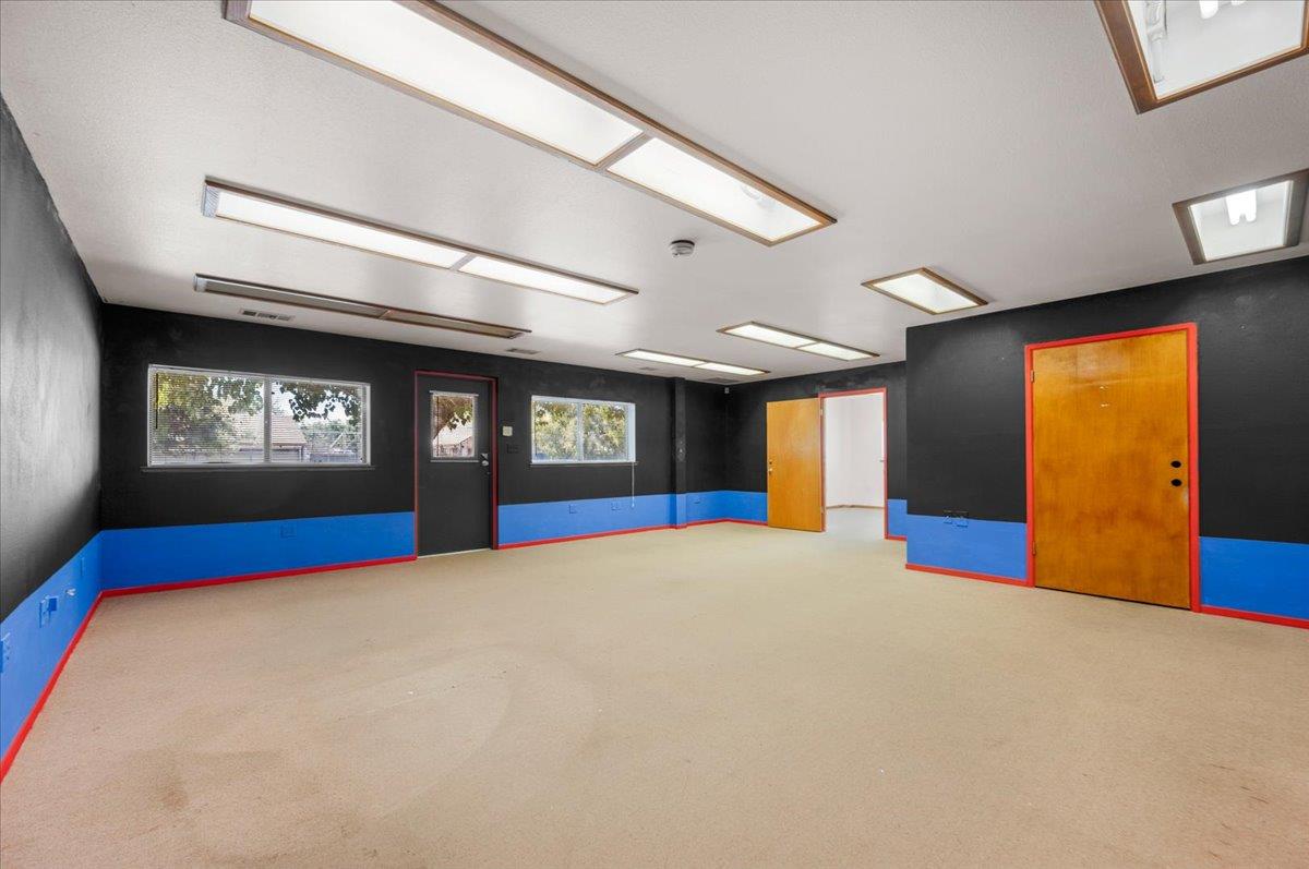 150 W Glenn Ave, Coalinga, CA 93210