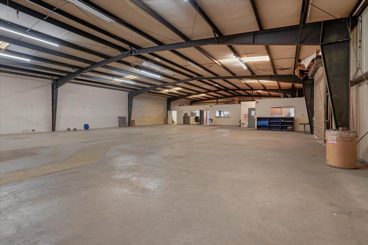 150 W Glenn Ave, Coalinga, CA 93210