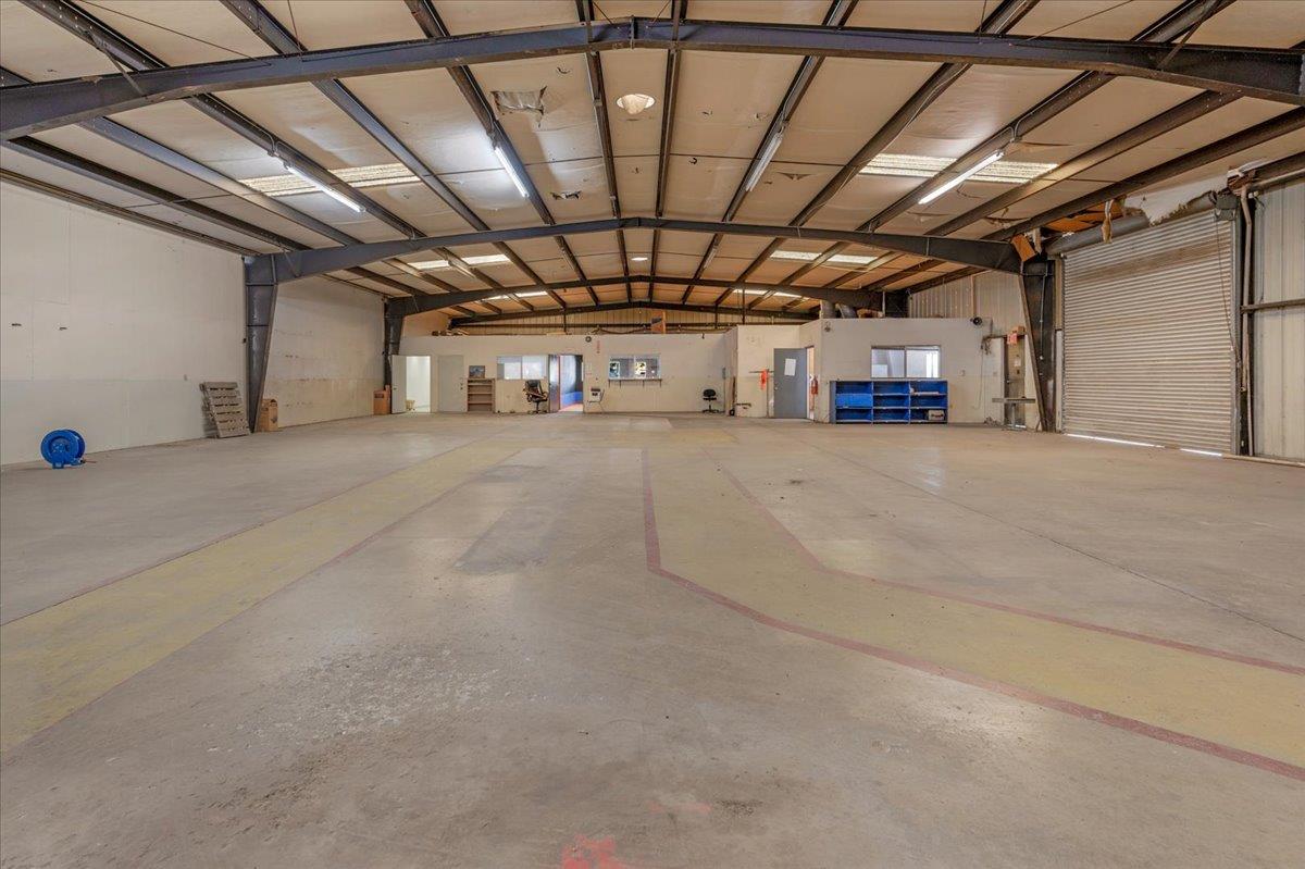 150 W Glenn Ave, Coalinga, CA 93210