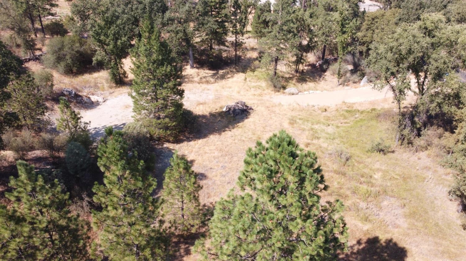 0 0000 Victoria Ln, Oakhurst, CA 93644