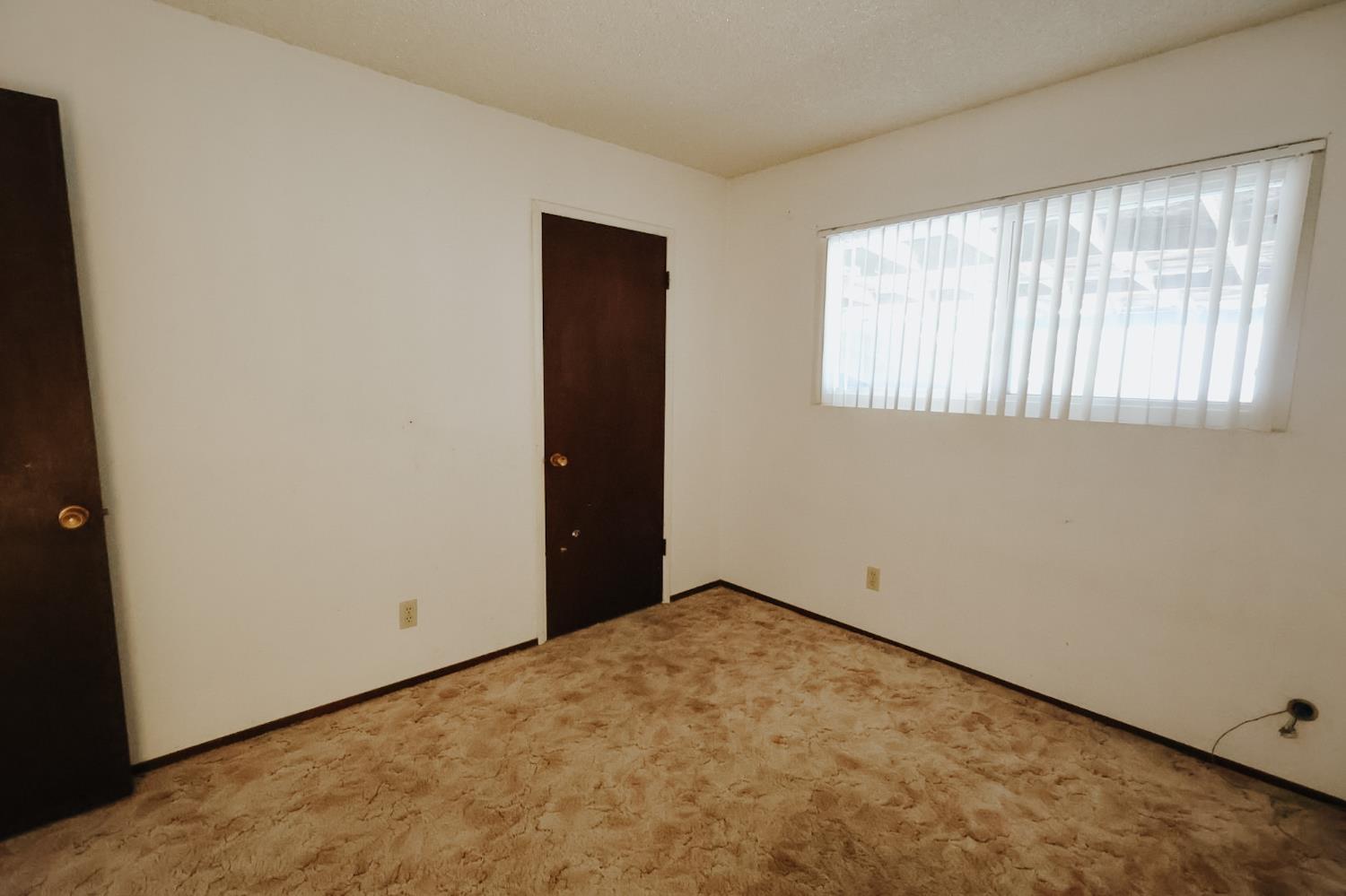 7403 E Alluvial Ave, Clovis, CA 93619