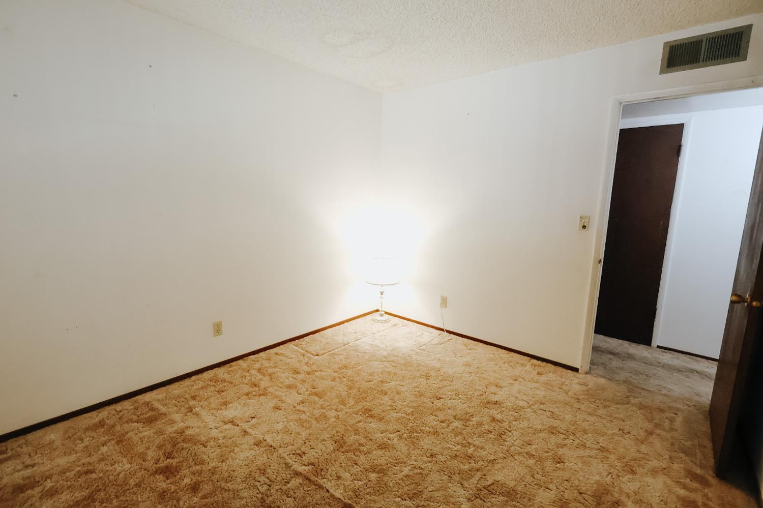 7403 E Alluvial Ave, Clovis, CA 93619