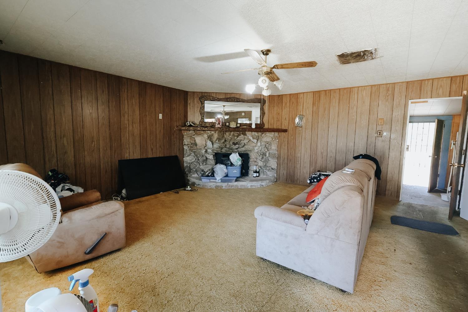 7403 E Alluvial Ave, Clovis, CA 93619