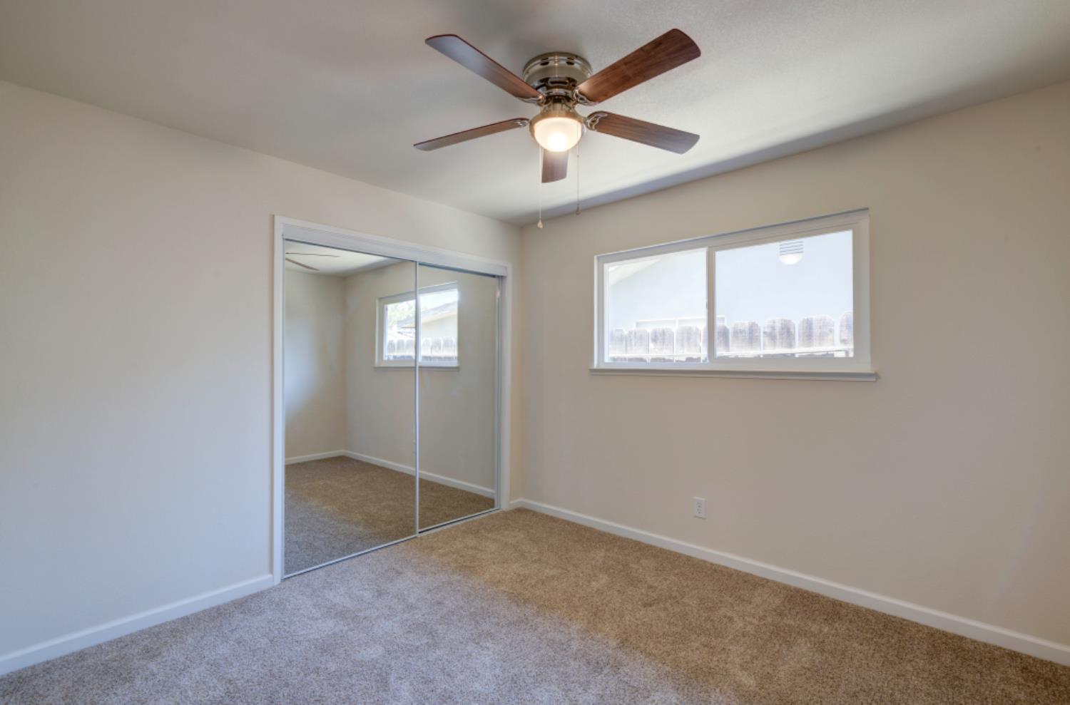 1484 W Indianapolis Ave, Fresno, CA 93705