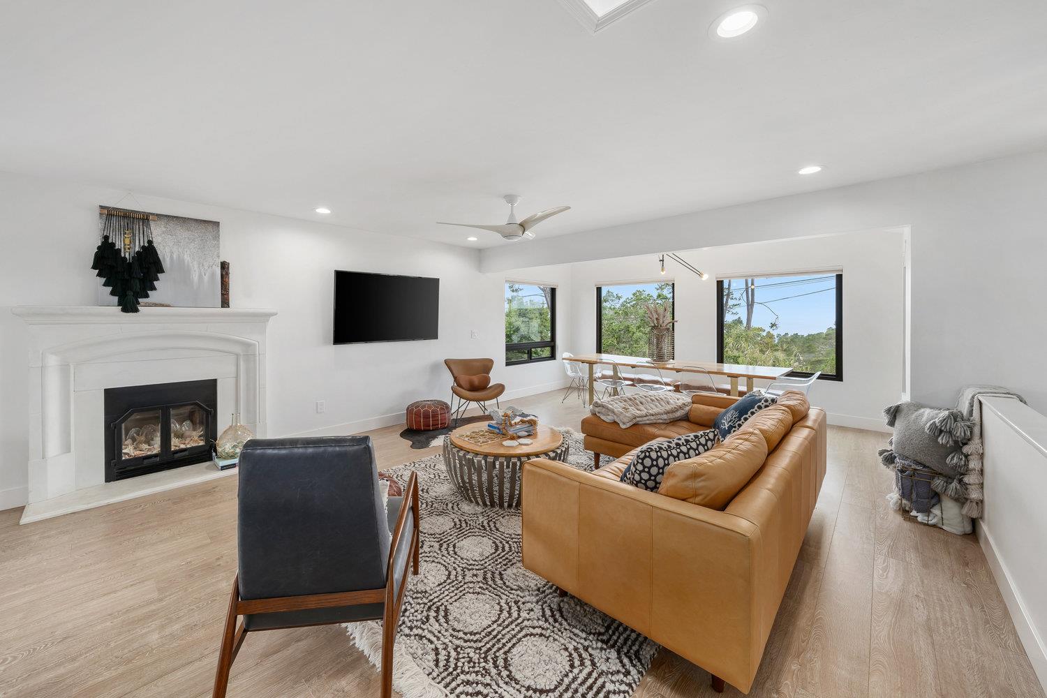 1648 Richard Ave, Cambria, CA 93428