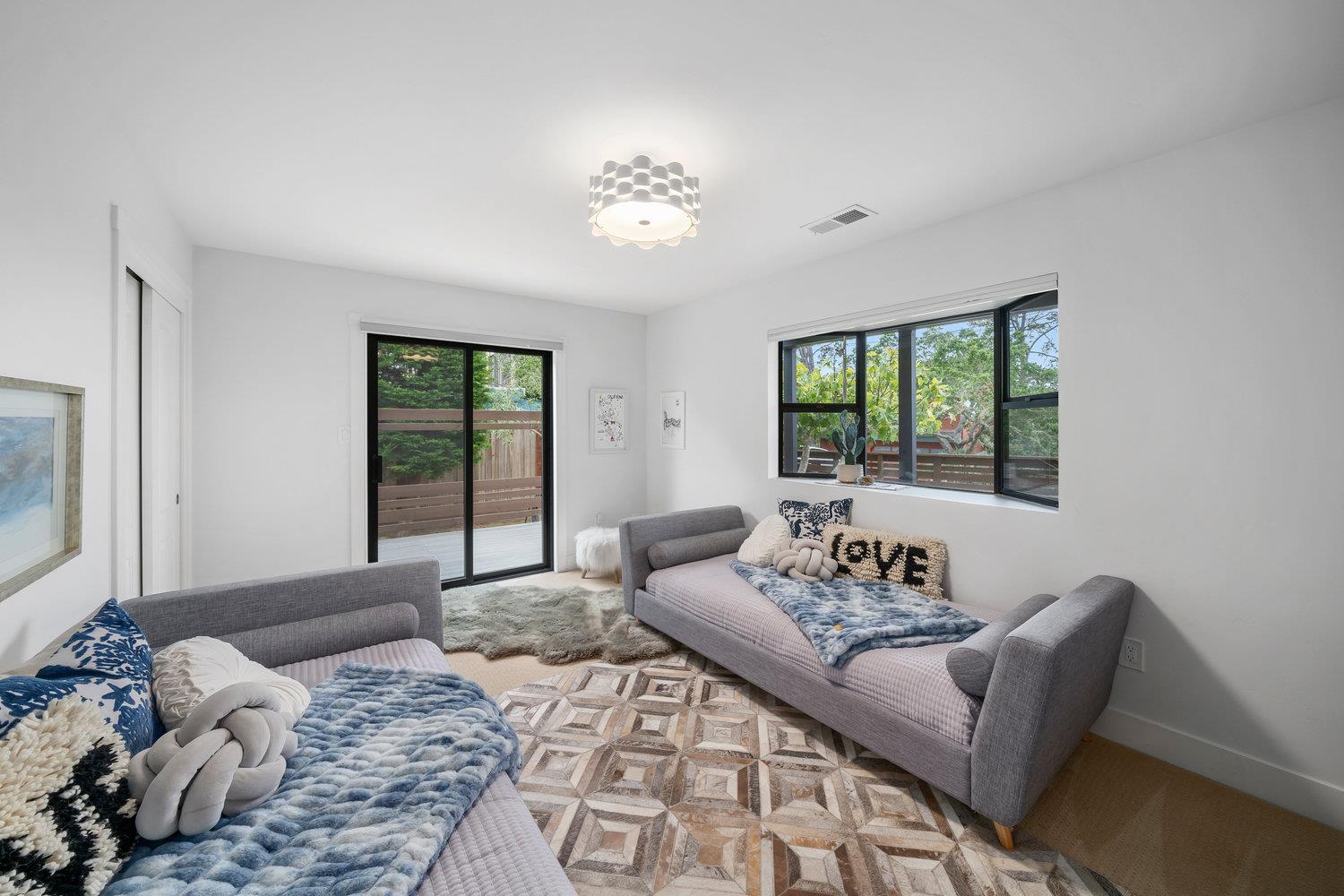 1648 Richard Ave, Cambria, CA 93428