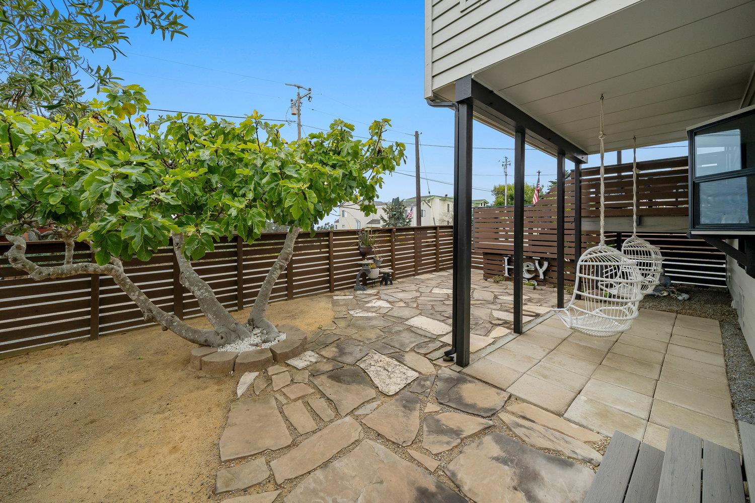 1648 Richard Ave, Cambria, CA 93428