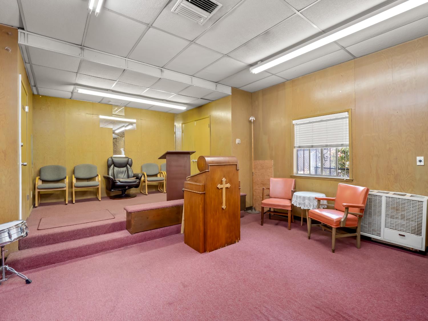 701 Mayor Ave, Fresno, CA 93706