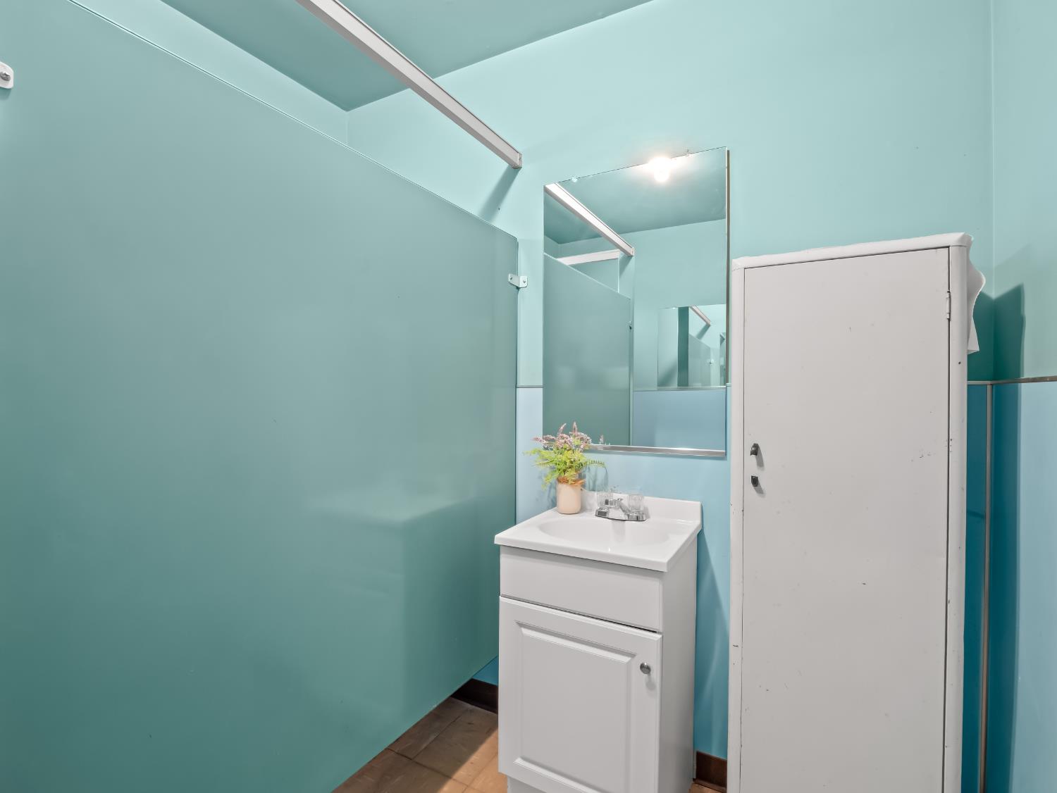 701 Mayor Ave, Fresno, CA 93706