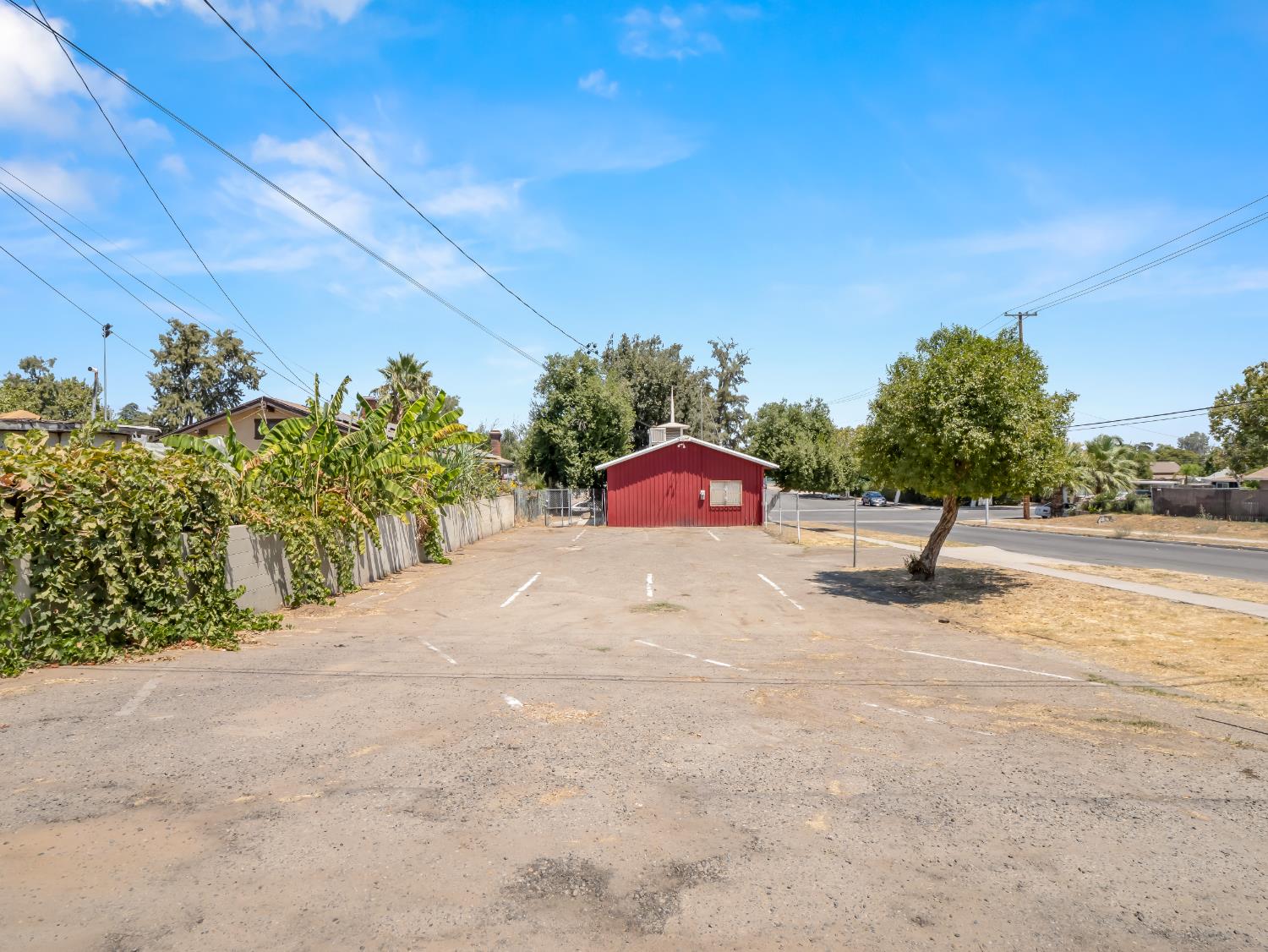 701 Mayor Ave, Fresno, CA 93706