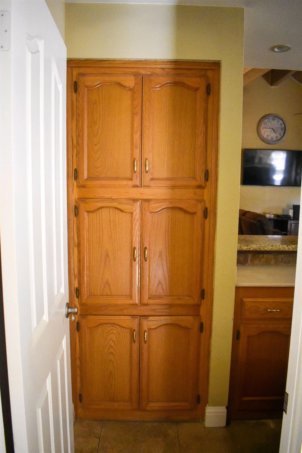 1301 E Cromwell Ave, Fresno, CA 93720