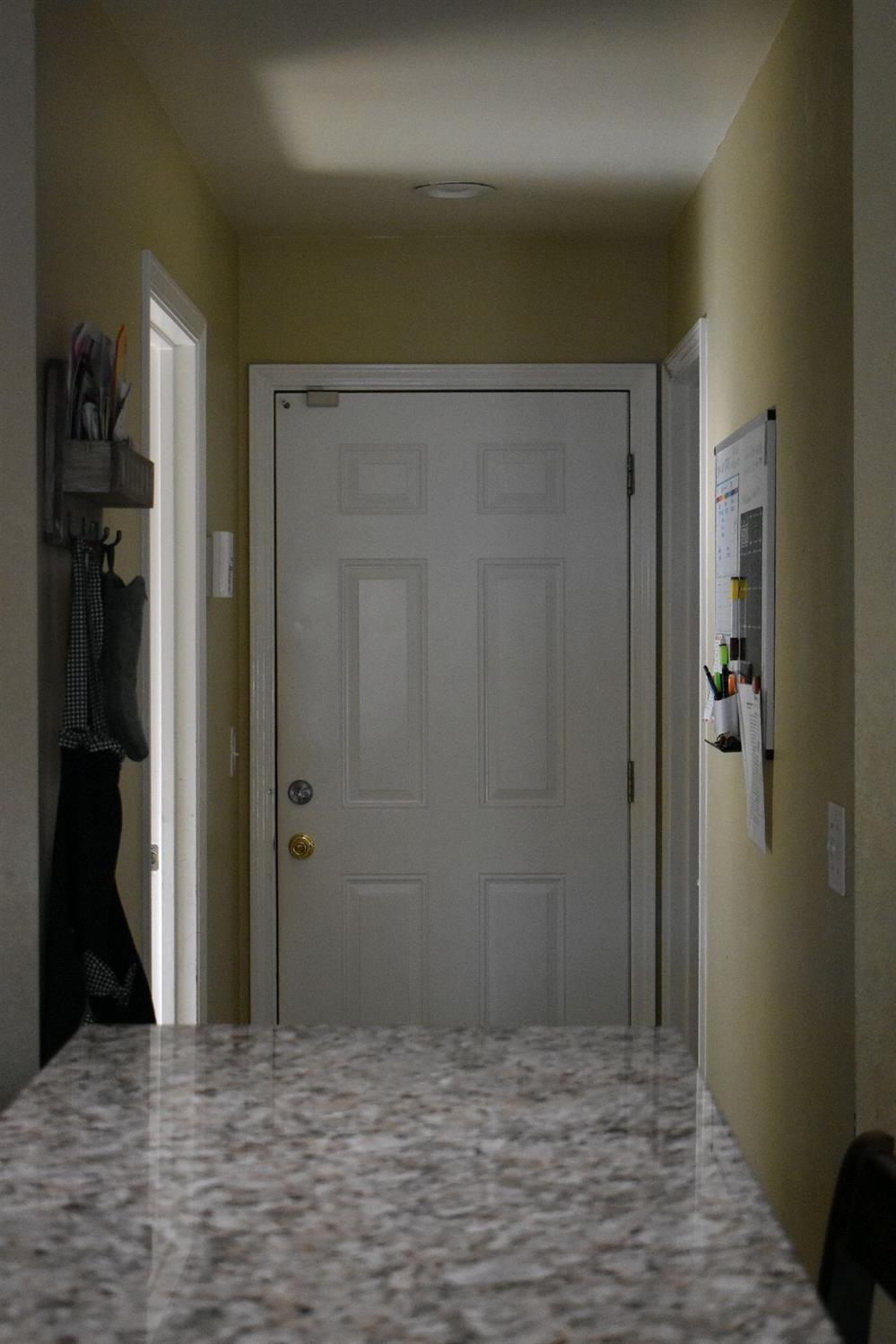 1301 E Cromwell Ave, Fresno, CA 93720