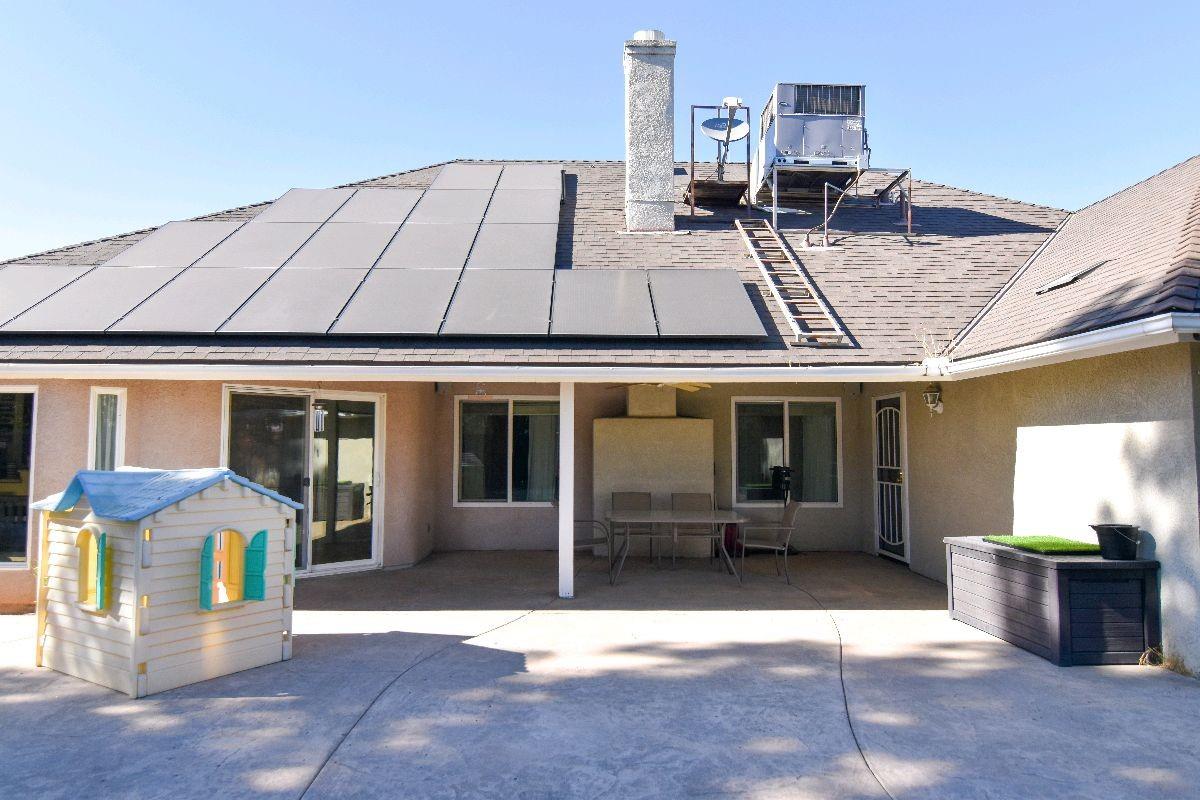 1301 E Cromwell Ave, Fresno, CA 93720