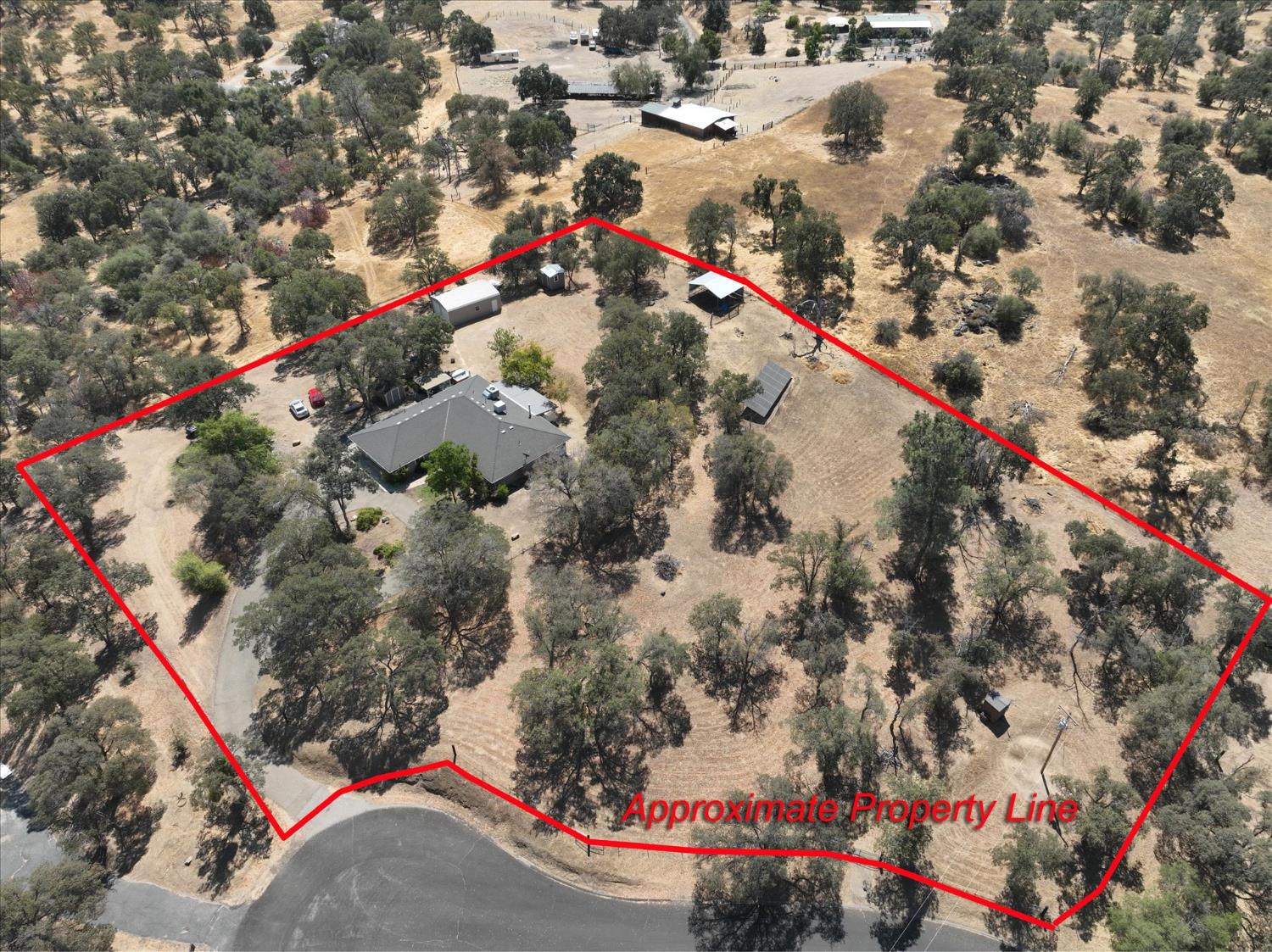 33032 Mill Creek Way, Coarsegold, CA 93614