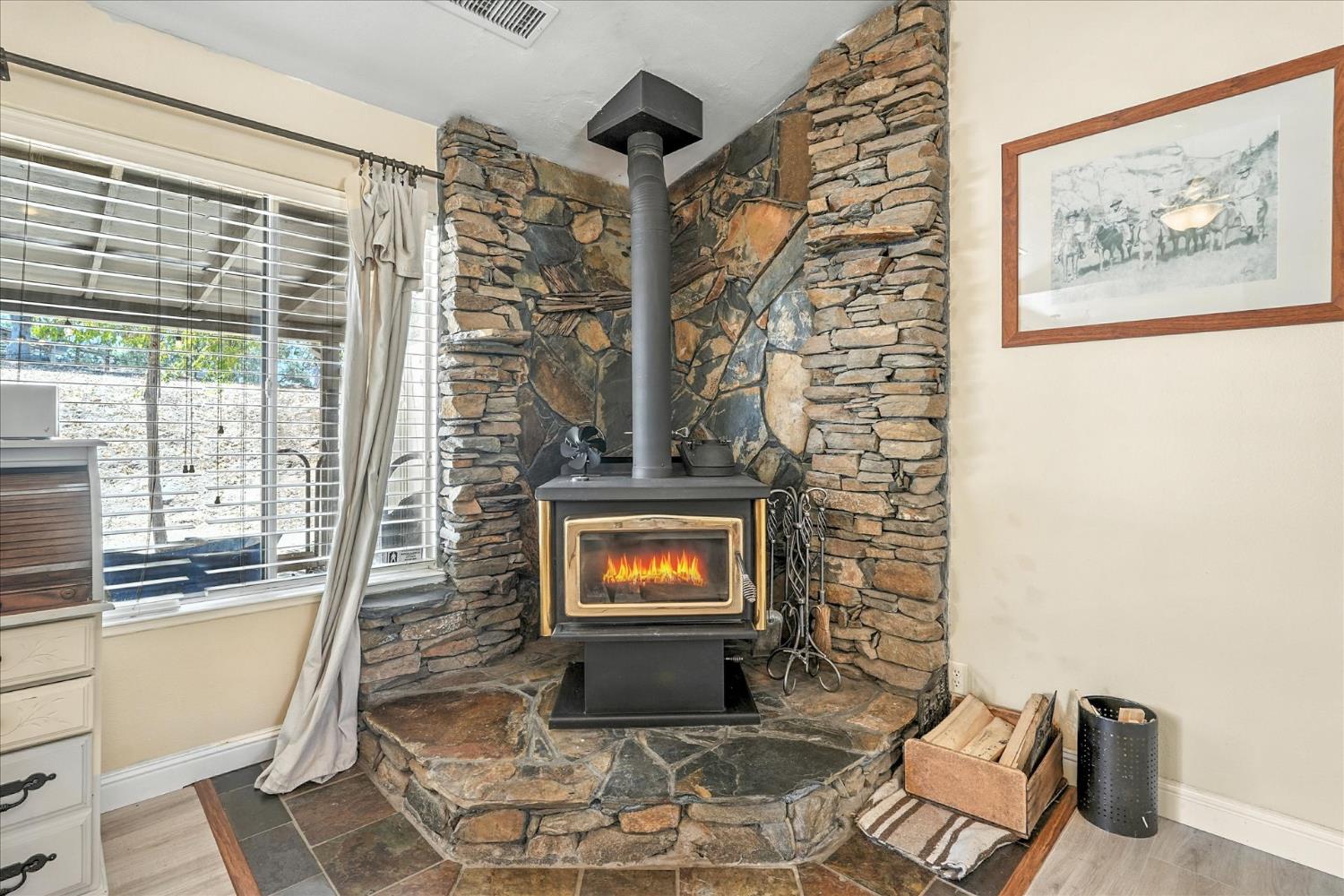 33032 Mill Creek Way, Coarsegold, CA 93614