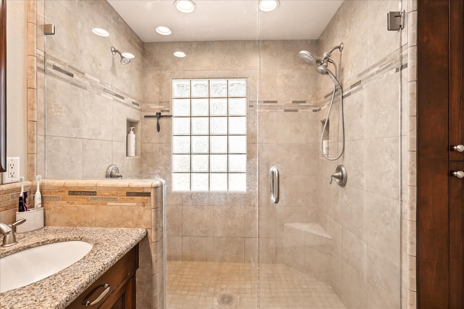 33032 Mill Creek Way, Coarsegold, CA 93614