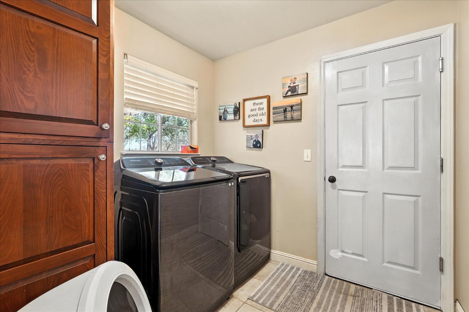 33032 Mill Creek Way, Coarsegold, CA 93614