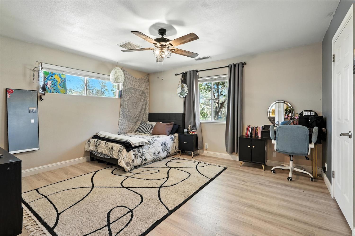 33032 Mill Creek Way, Coarsegold, CA 93614