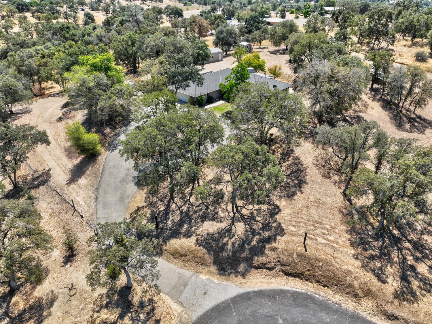 33032 Mill Creek Way, Coarsegold, CA 93614