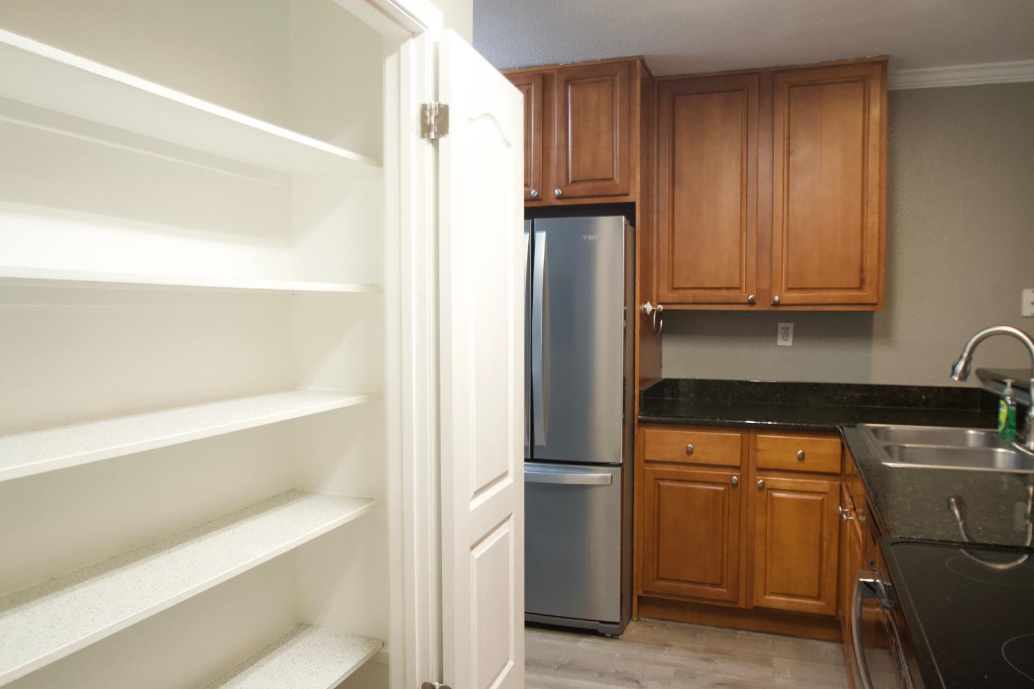 7178 N Fruit Ave #108, Fresno, CA 93711