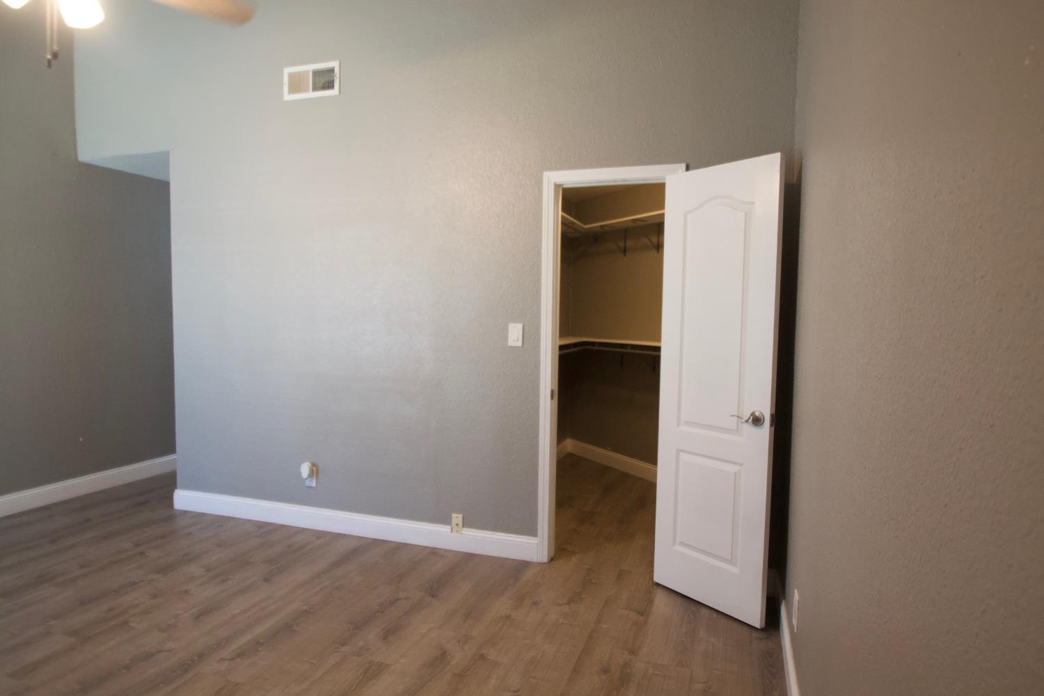 7178 N Fruit Ave #108, Fresno, CA 93711