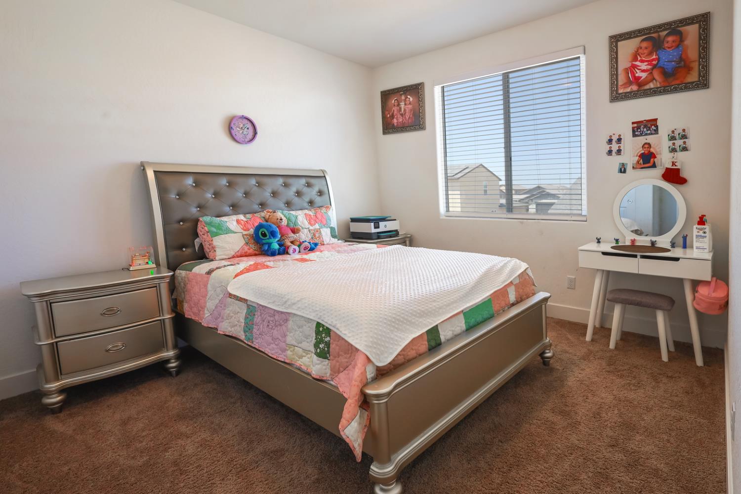 2701 N Dee Ann Ave, Fresno, CA 93727