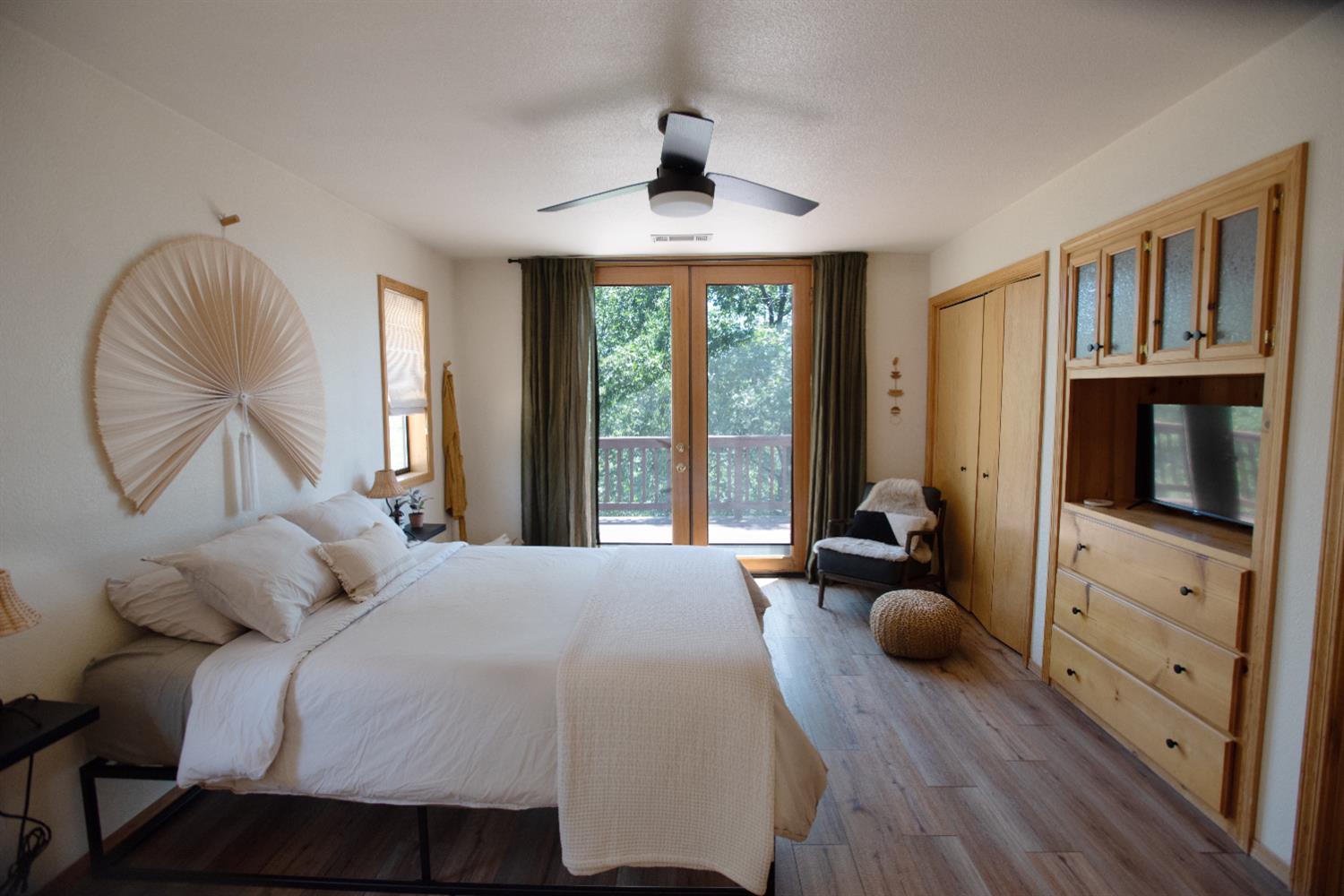 34075 Shaver Springs Rd, Auberry, CA 93602