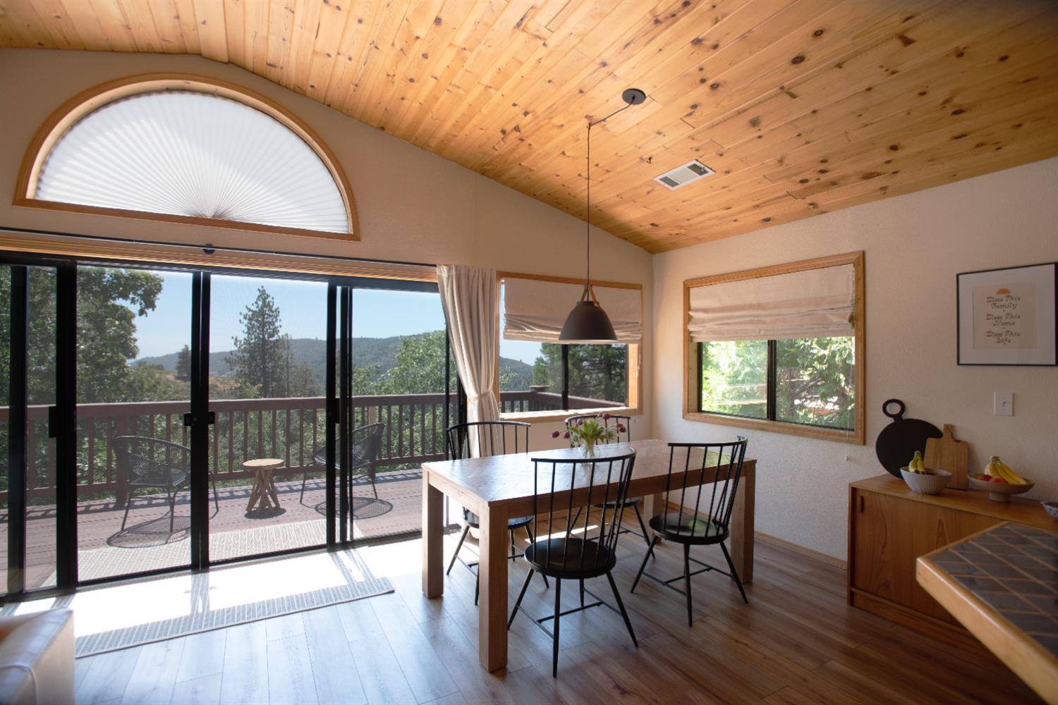 34075 Shaver Springs Rd, Auberry, CA 93602