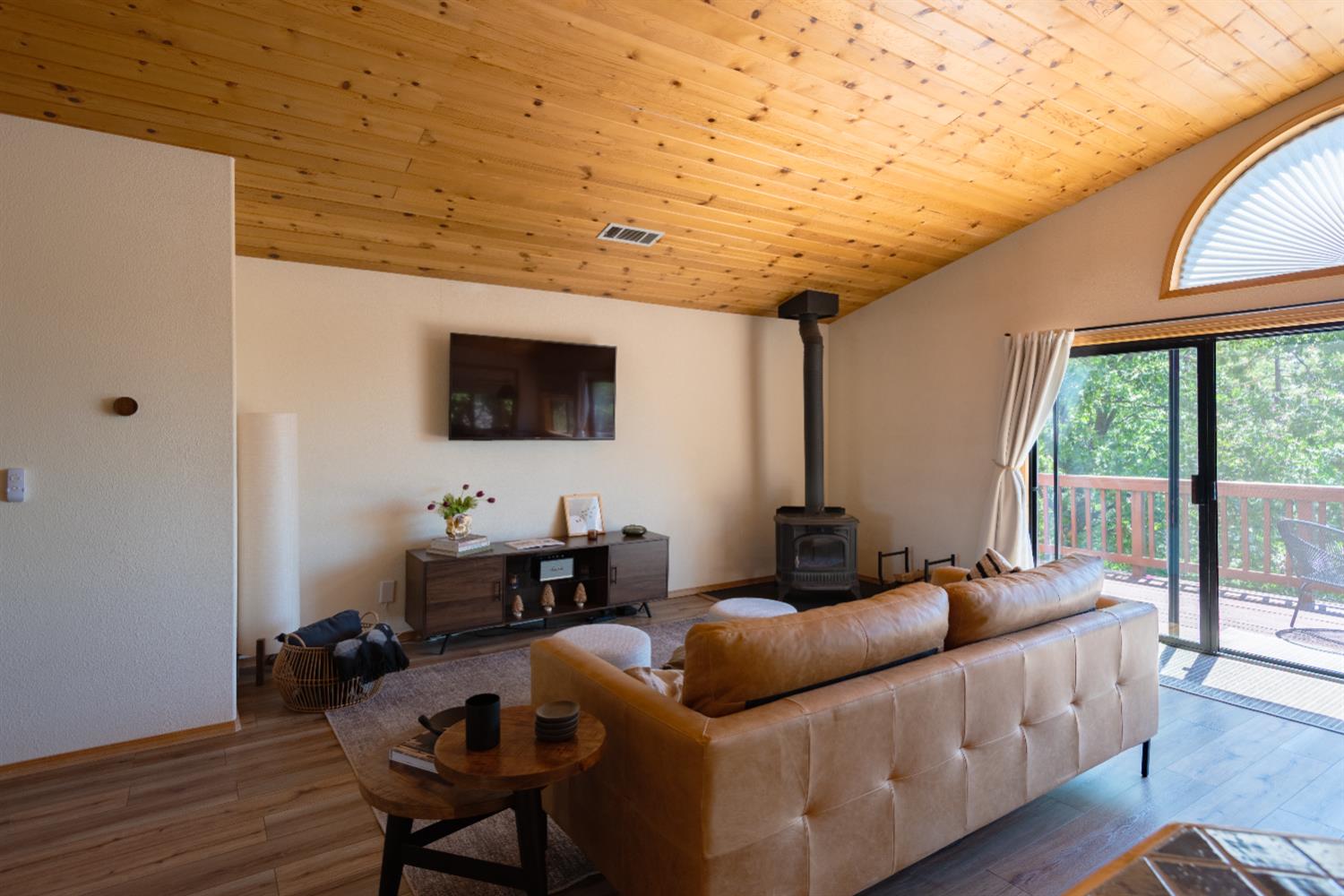 34075 Shaver Springs Rd, Auberry, CA 93602