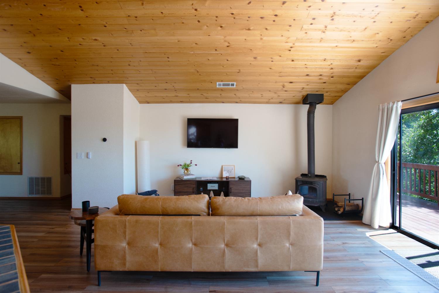 34075 Shaver Springs Rd, Auberry, CA 93602