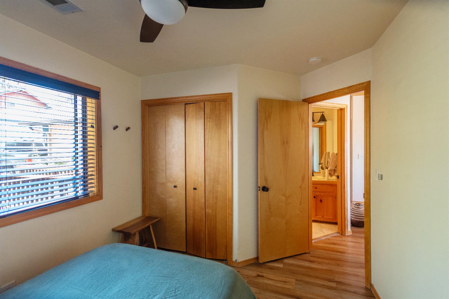 34075 Shaver Springs Rd, Auberry, CA 93602