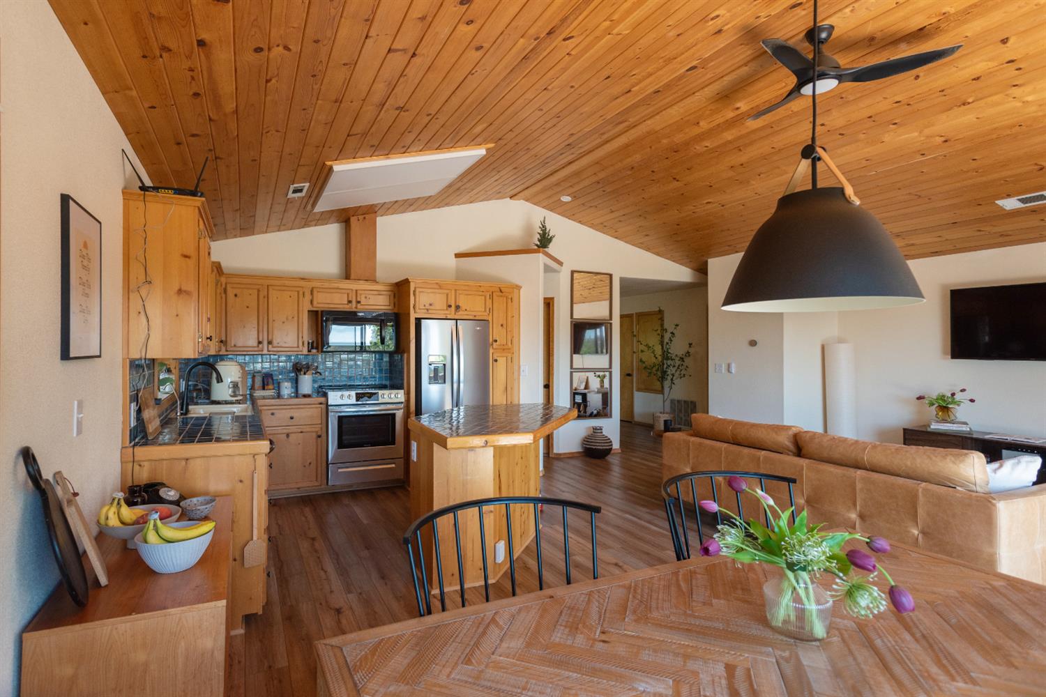 34075 Shaver Springs Rd, Auberry, CA 93602