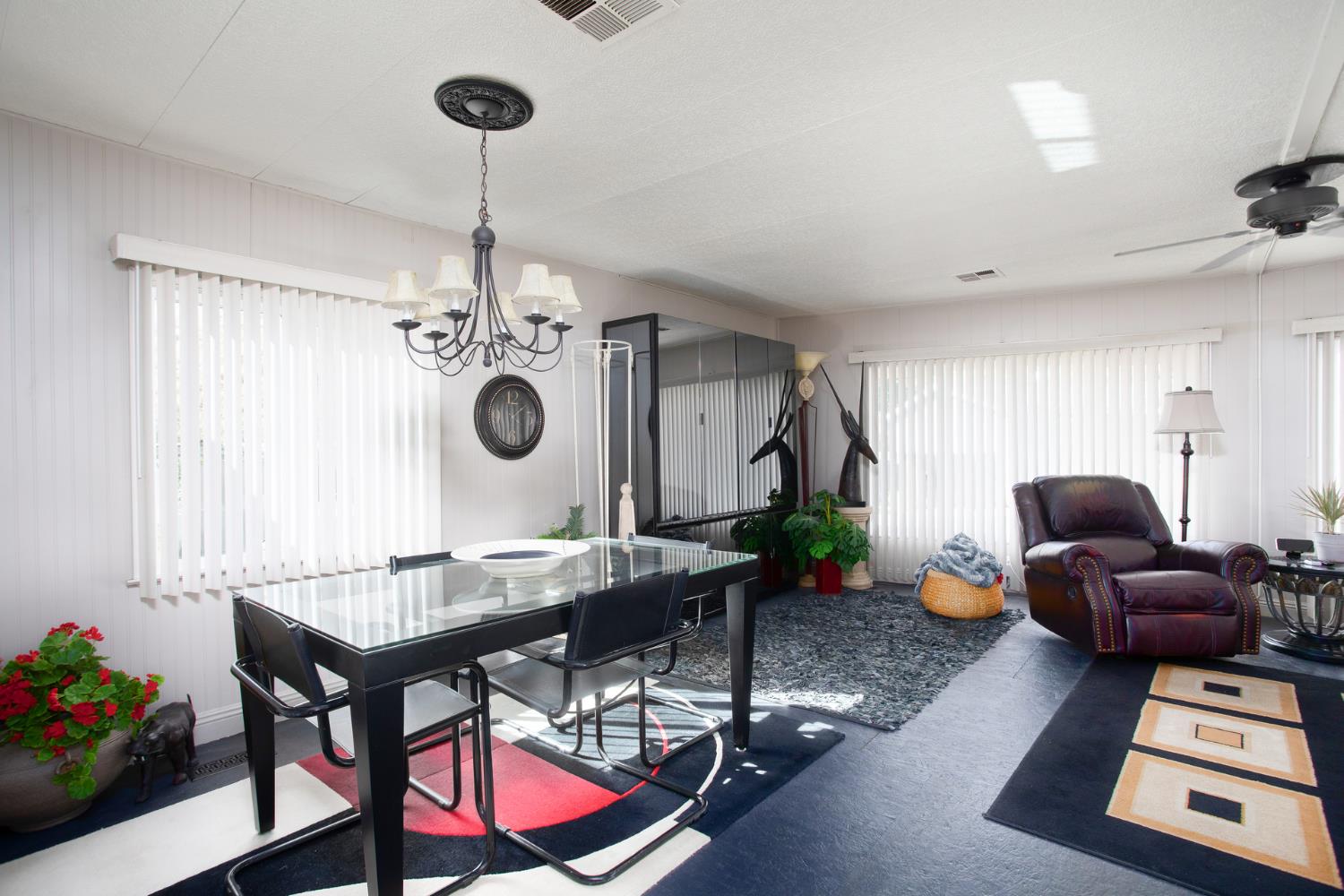 9360 Blackstone Ave #107, Fresno, CA 93720