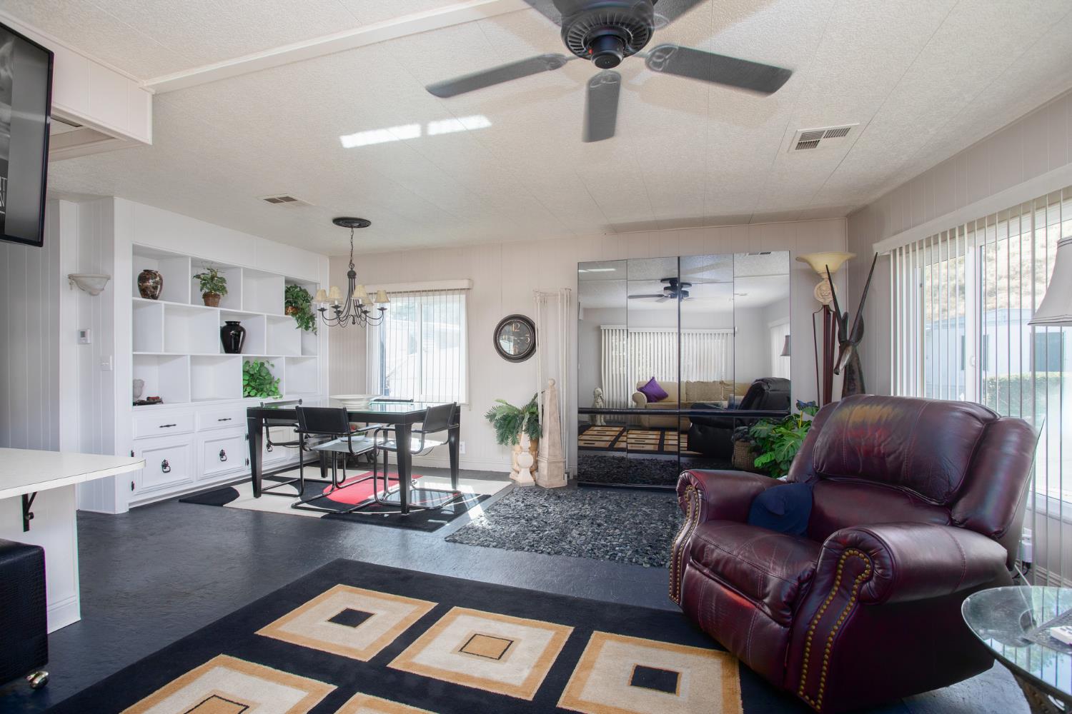 9360 Blackstone Ave #107, Fresno, CA 93720