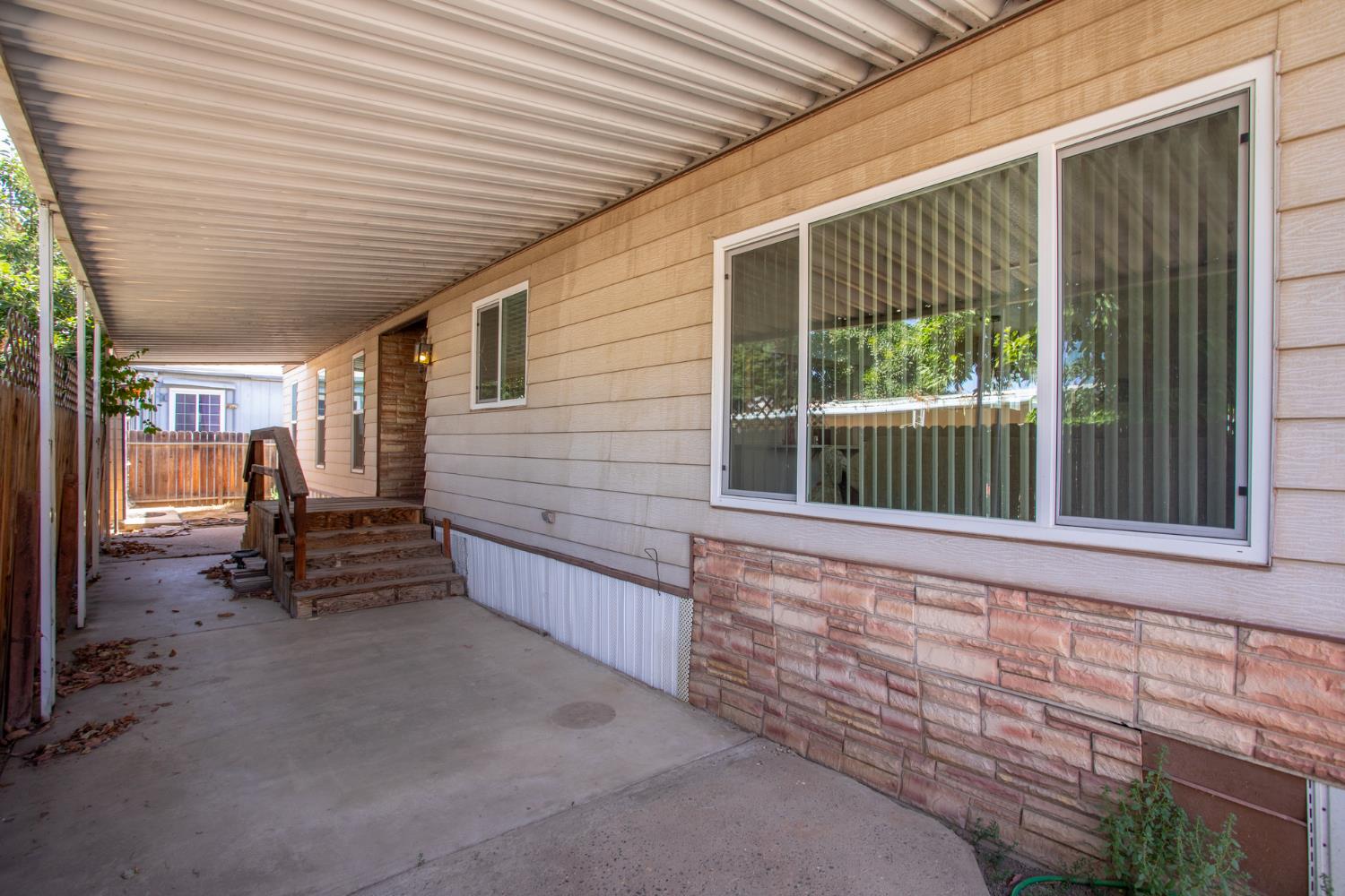 9360 Blackstone Ave #107, Fresno, CA 93720