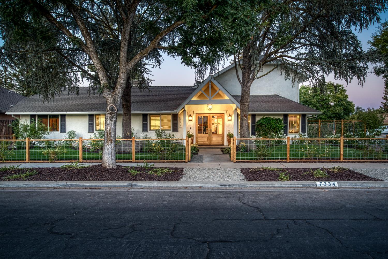 7334 N Teilman Ave, Fresno, CA 93711