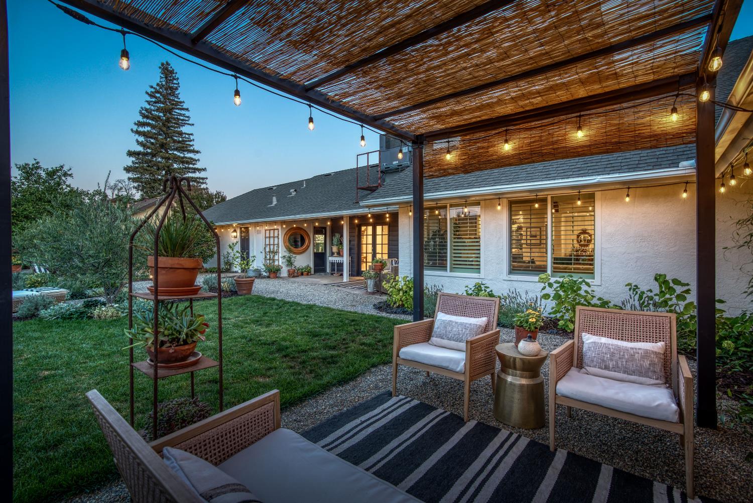 7334 N Teilman Ave, Fresno, CA 93711