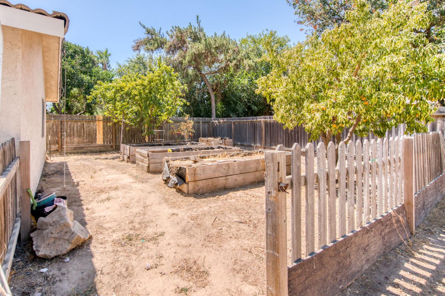 5319 N San Marcos Ave, Fresno, CA 93722