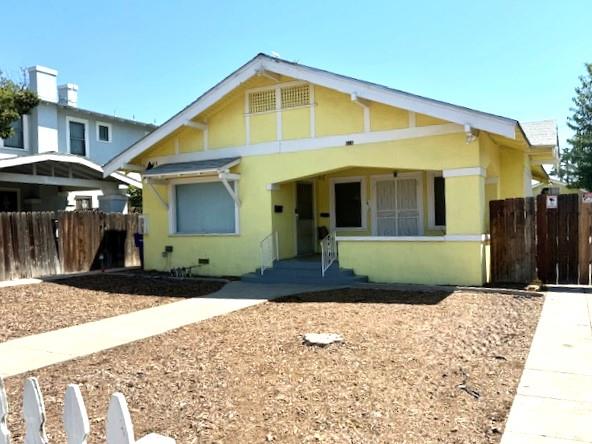 616 618 N Echo Ave, Fresno, CA 93728